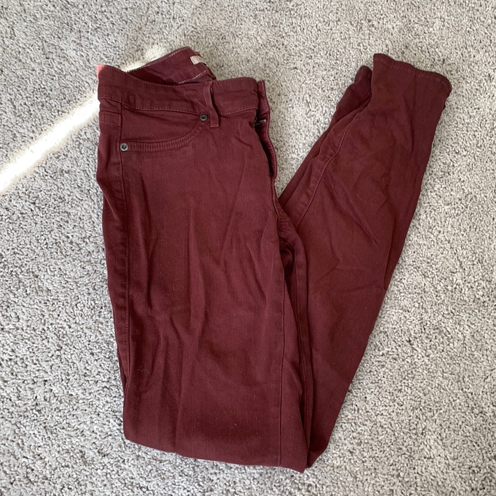 Rich & Skinny maroon pants size 27